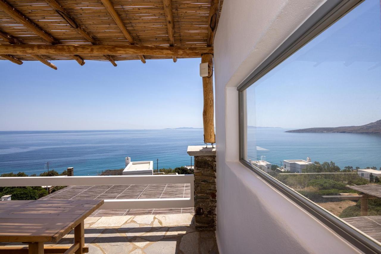 Big Blue Suites & Apartments Kionia Esterno foto