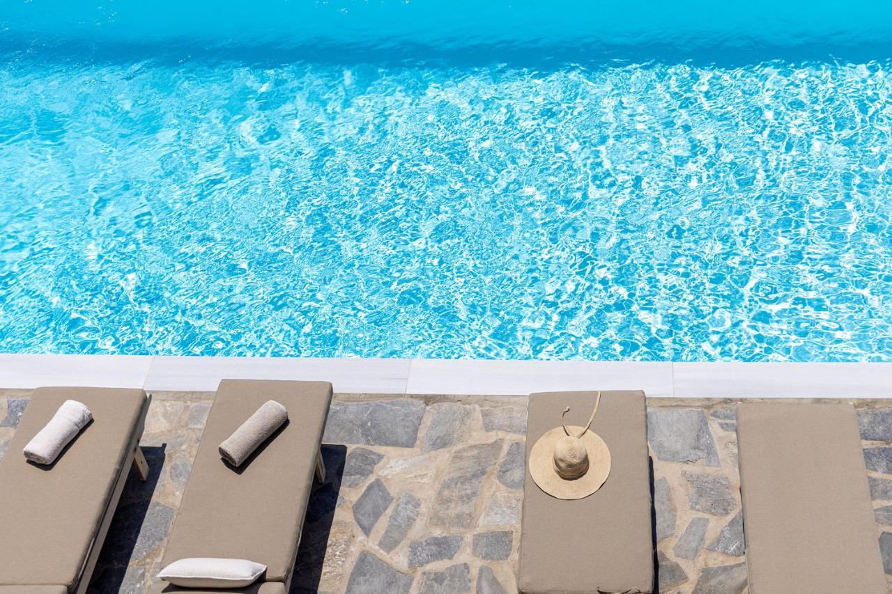 Big Blue Suites & Apartments Kionia Esterno foto