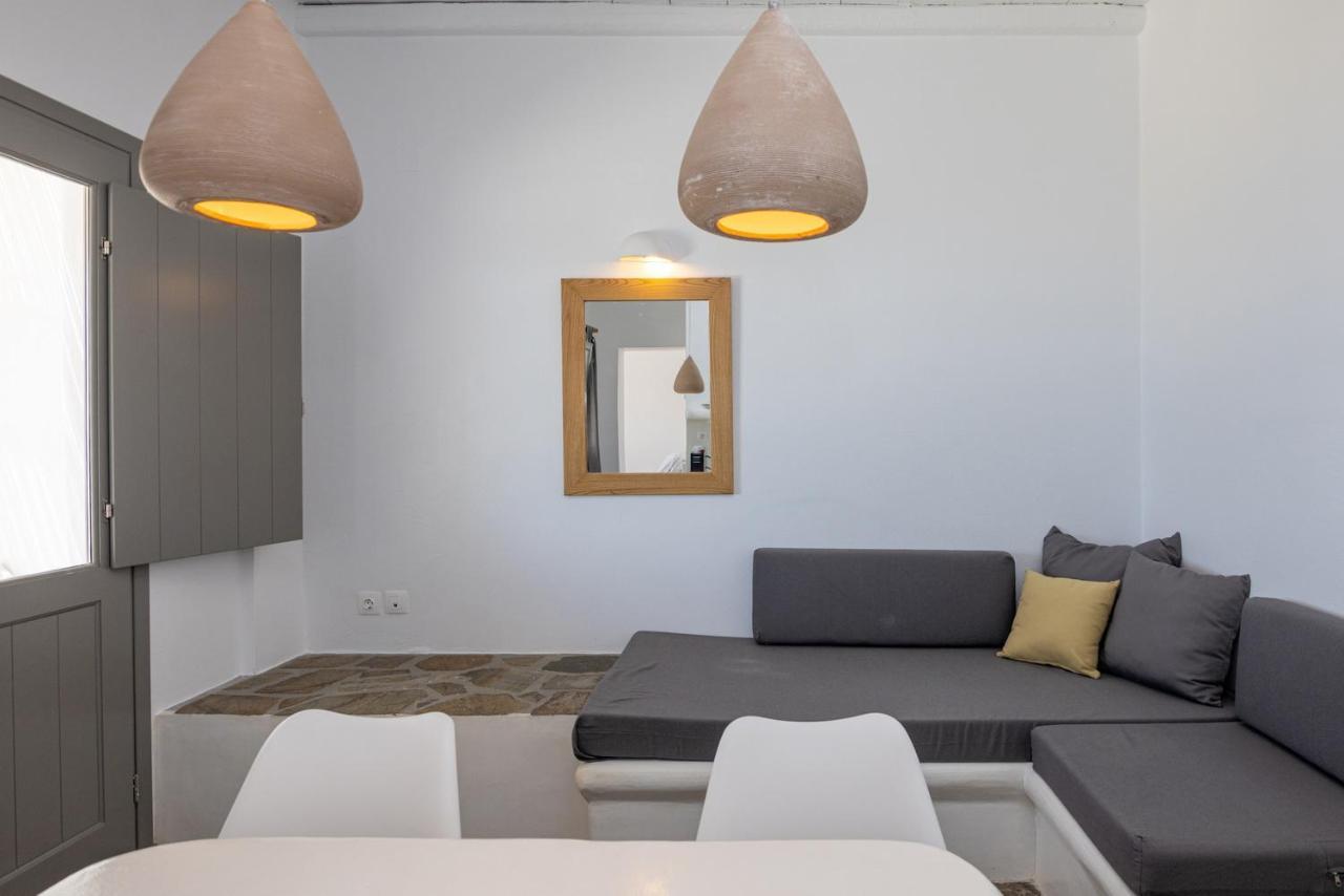 Big Blue Suites & Apartments Kionia Esterno foto