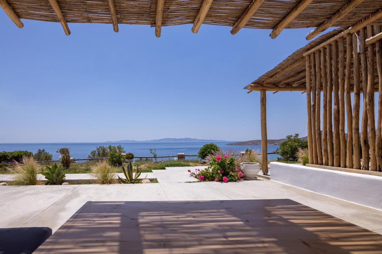 Big Blue Suites & Apartments Kionia Esterno foto