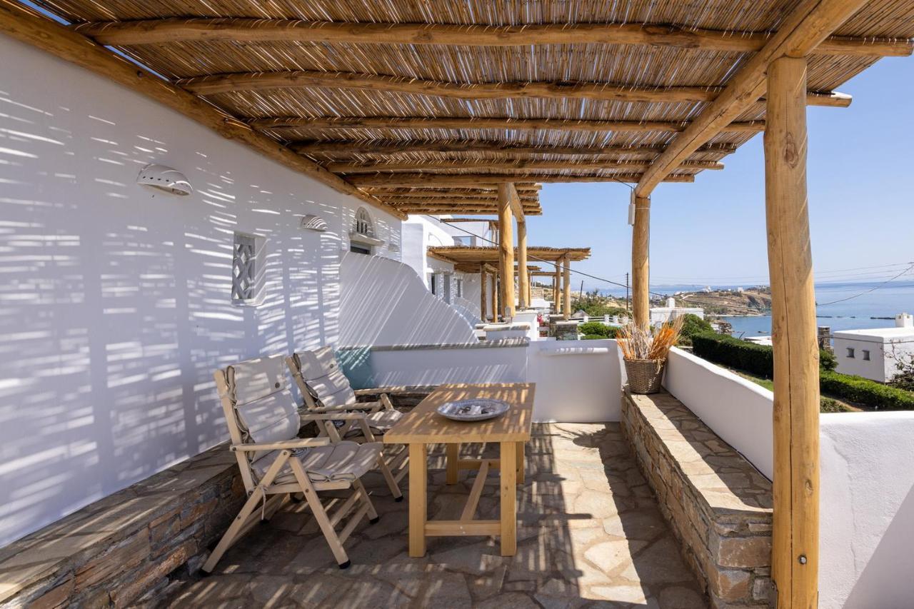 Big Blue Suites & Apartments Kionia Esterno foto
