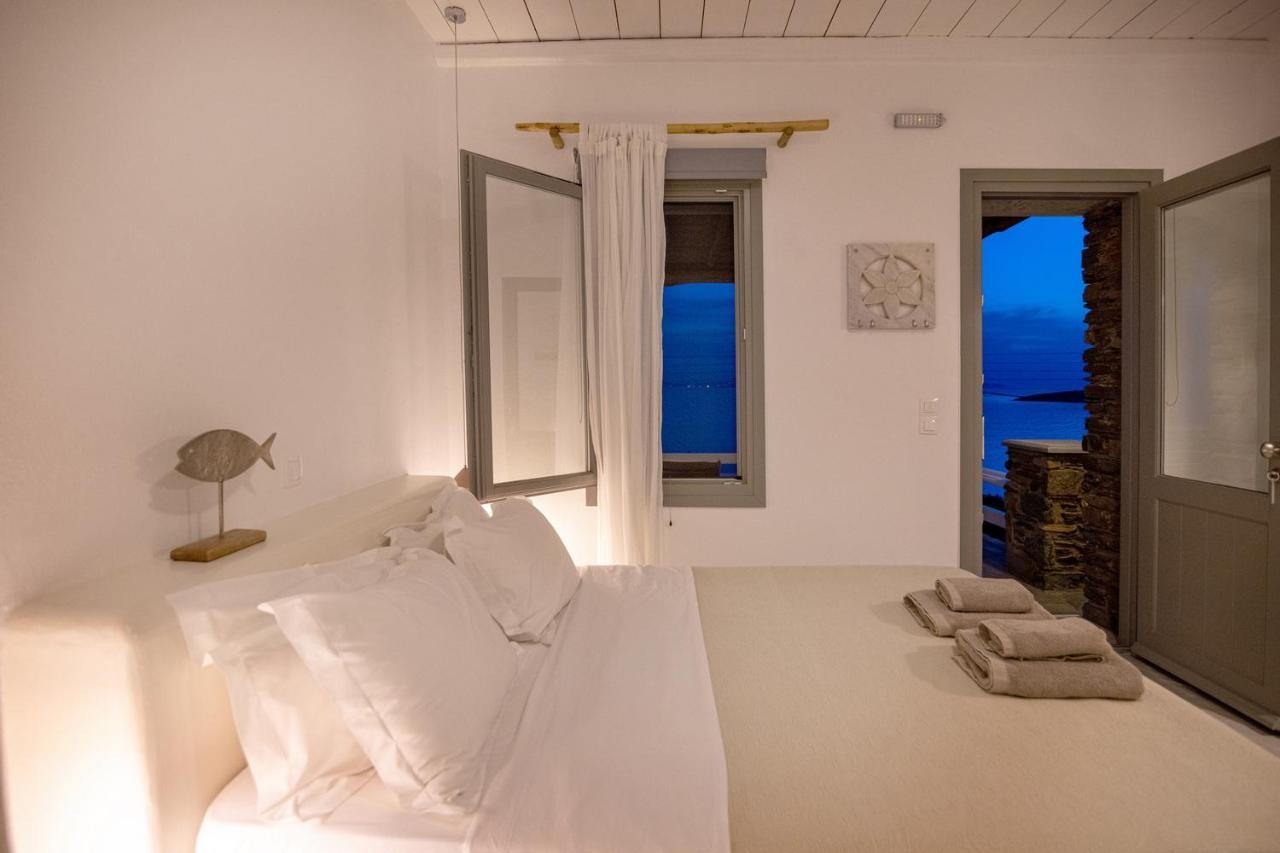 Big Blue Suites & Apartments Kionia Esterno foto