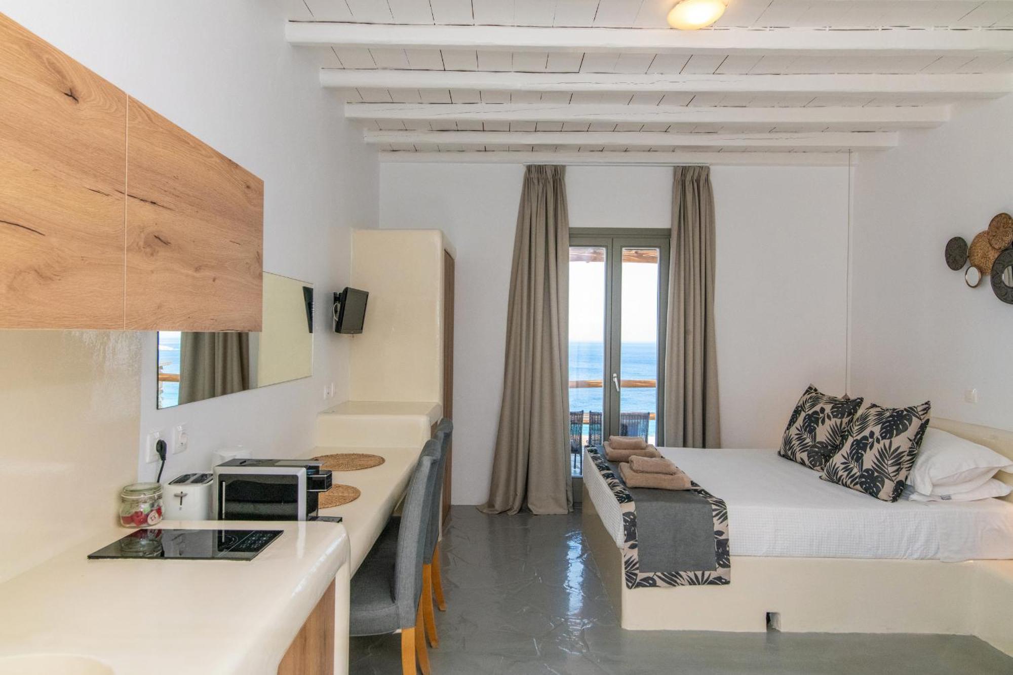 Big Blue Suites & Apartments Kionia Esterno foto